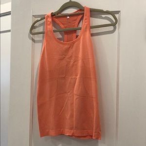 Lululemon swiftly tank